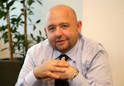 �J��Ѹ�W(w��ng)�j�I(y��)��������Roberto Giamagli