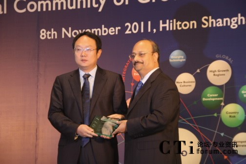 Frost & Sullivan ȫ��CEO�涭�ºϻ���Aroop Zutshi���ң����A���������(w��)�C�l(f��)��ȫ����Ź�������(w��)���L(zh��ng)�c��(chu��ng)�ª�(ji��ng)�����n�����A���������(w��)�a(ch��n)Ʒ�����L(zh��ng)����<br/>

